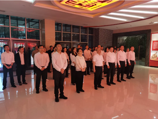 图片新闻